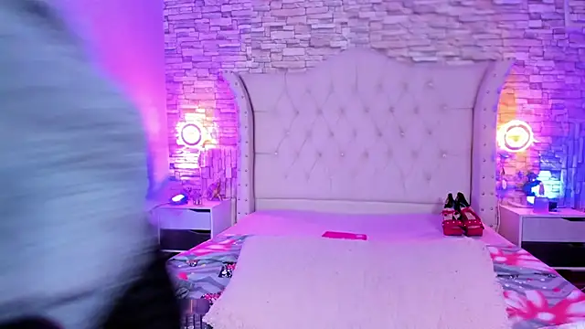 Gina Myers online show from March 23, 12:42 pm