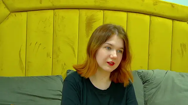 LessySmith online show from November 28, 4:09 pm