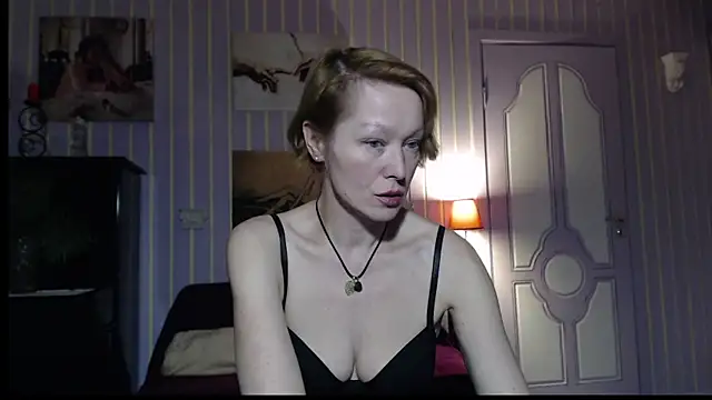 Snapshot of Marquise555 chatting on January 6, 5:27 pm Marquise555 online show from January 6, 5:27 pm