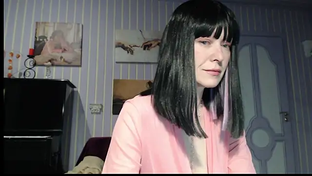 Snapshot of Marquise555 chatting on February 13, 3:19 pm Marquise555 online show from February 13, 3:19 pm