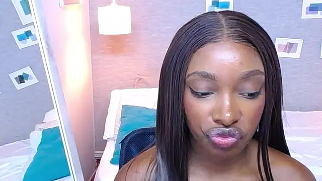 Shamiraa moore online show from March 18, 4:37 pm