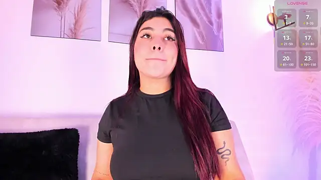 Snapshot of Danna_adams01 chatting on December 18, 3:29 pm Danna adams01 online show from December 18, 3:29 pm