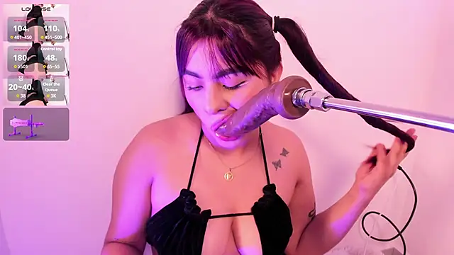 Snapshot of Danna_adams01 chatting on February 6, 10:02 pm Danna adams01 online show from February 6, 10:02 pm