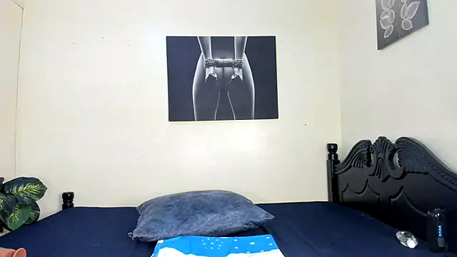 Riya xXx online show from February 15, 12:25 pm