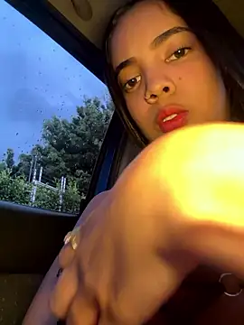 Snapshot of NAUGHTY_LITTLE_18 chatting on January 12, 9:09 pm NAUGHTY LITTLE 18 online show from January 12, 9:09 pm