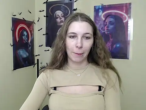 StrangerGi online show from March 6, 7:05 am