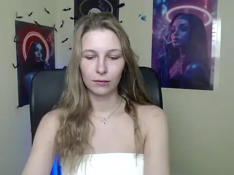 StrangerGi online show from May 25, 5:57 am