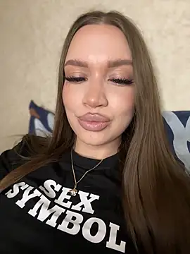 bunnyrich online show from March 25, 7:09 pm