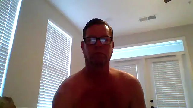 Goldenbear3111 online show from April 16, 10:12 pm