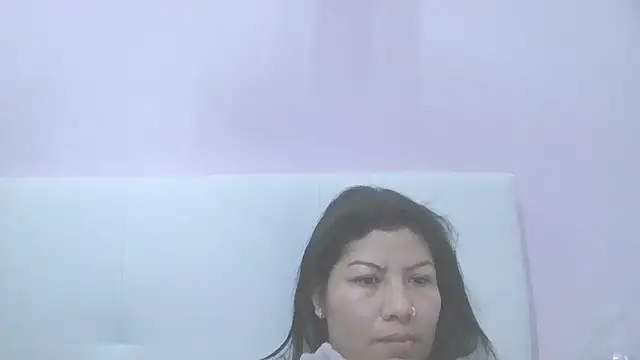 Snapshot of katymojadit chatting on January 16, 8:25 pm katymojadit online show from January 16, 8:25 pm