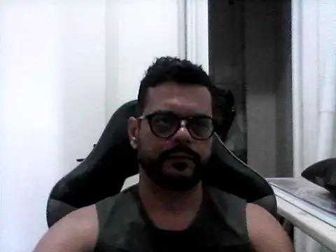 HornyBeachBoyBR online show from August 1, 1:43 pm