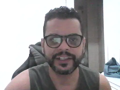 HornyBeachBoyBR online show from August 3, 12:32 pm