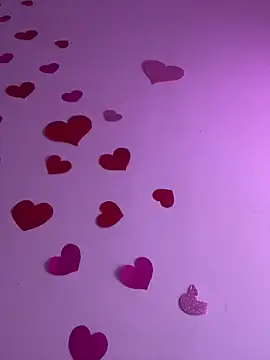 izanmiller2001 online show from April 12, 3:55 am