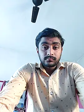 Snapshot of lm12334 chatting on February 12, 5:46 am lm12334 online show from February 12, 5:46 am