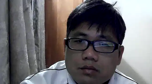 Snapshot of findagirlfriend chatting on January 3, 6:57 pm findagirlfriend online show from January 3, 6:57 pm