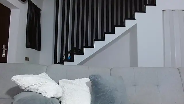 Gabrielaaxxx online show from September 8, 8:19 pm