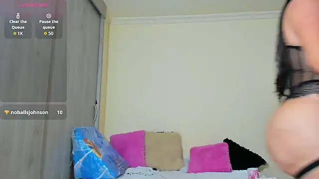 ValeryJohanson  online show from January 8, 10:45 pm