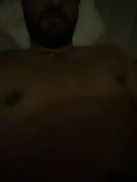 Snapshot of shrreyyyy chatting on March 21, 8:08 pm shrreyyyy online show from March 21, 8:08 pm