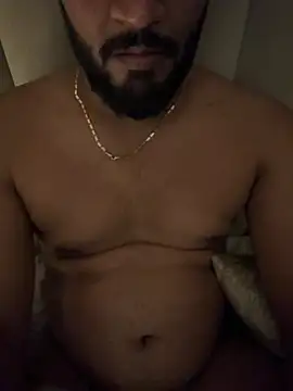 Snapshot of shrreyyyy chatting on January 10, 7:15 pm shrreyyyy online show from January 10, 7:15 pm