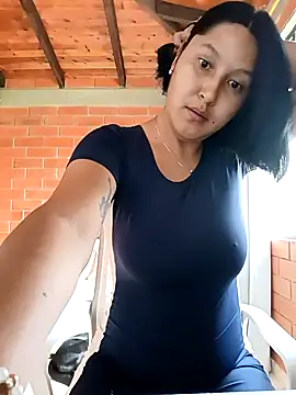 SamaraJay1 online show from January 7, 2:08 pm