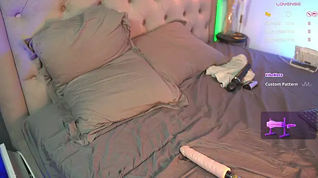 Eva Bailey  online show from January 26, 9:40 pm