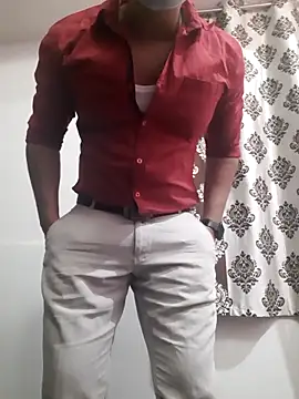 Guyinshortss online show from March 2, 8:59 pm