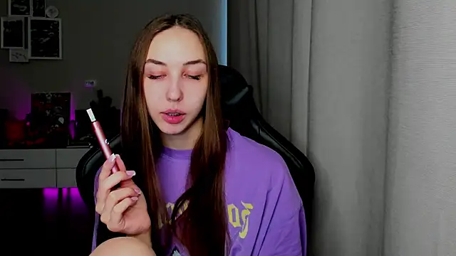 Sm0ly online show from May 25, 2:39 am