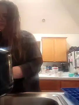 aliceluvzbill online show from December 3, 5:55 pm