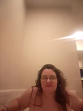 aliceluvzbill online show from October 25, 10:48 pm