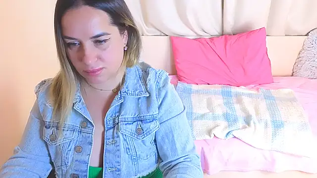 MilenaMiler X online show from February 26, 8:52 pm