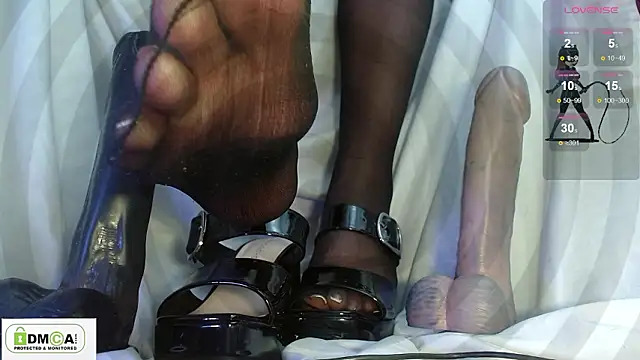 Miss scarllet  online show from February 18, 4:08 am