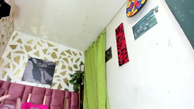 Kazsandraa online show from December 19, 2:18 am