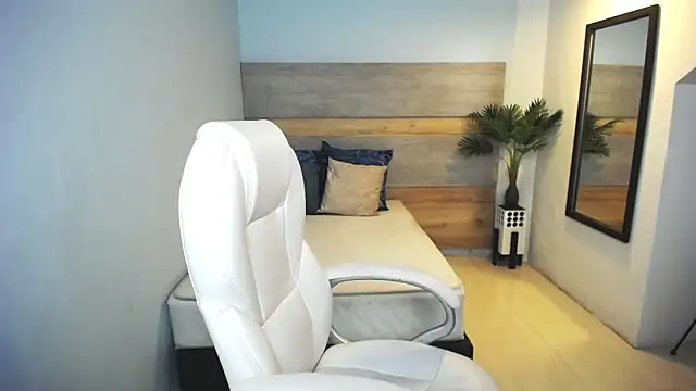 Snapshot of liseth_fox chatting on January 29, 8:35 pm liseth fox online show from January 29, 8:35 pm