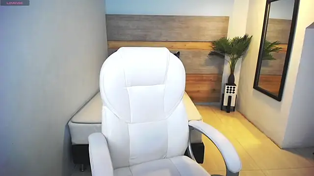 Snapshot of liseth_fox chatting on March 11, 8:31 pm liseth fox online show from March 11, 8:31 pm