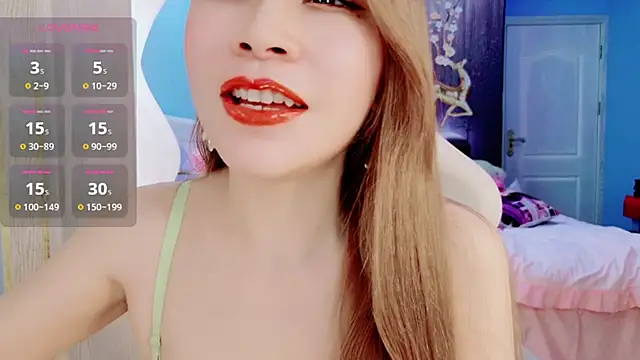 HU131452 online show from December 2, 8:11 pm