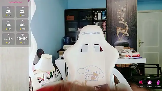 HU131452 online show from June 12, 9:46 pm