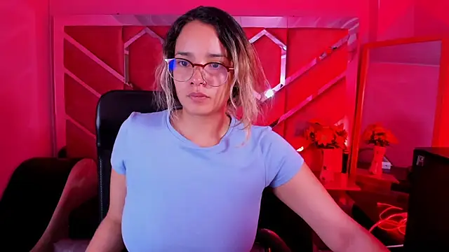 Olivia Fox69 online show from February 6, 4:50 am