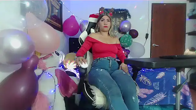 sexy bunny hot online show from December 11, 4:42 pm