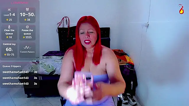 Hot-Rihanna online show from January 13, 1:11 am