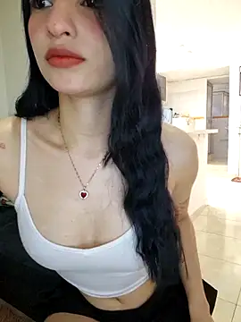 Snapshot of Calypso226 chatting on May 1, 8:13 pm Calypso226 online show from May 1, 8:13 pm