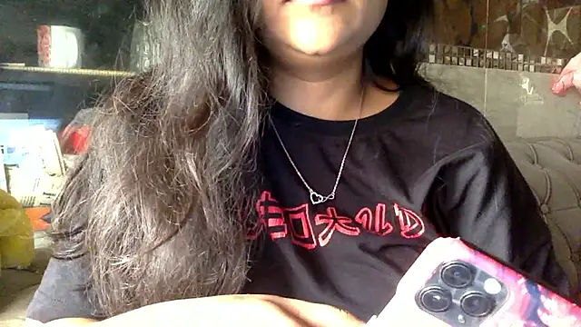 HaaniKaur online show from June 11, 4:54 am