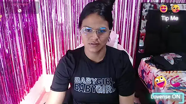 SweetAlmaa online show from March 14, 11:37 am