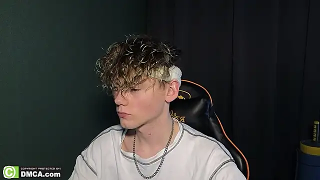 Keytaro online show from February 26, 8:24 am