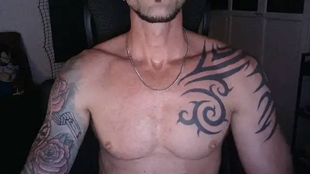 gabrielsaiyann online show from May 28, 11:02 pm