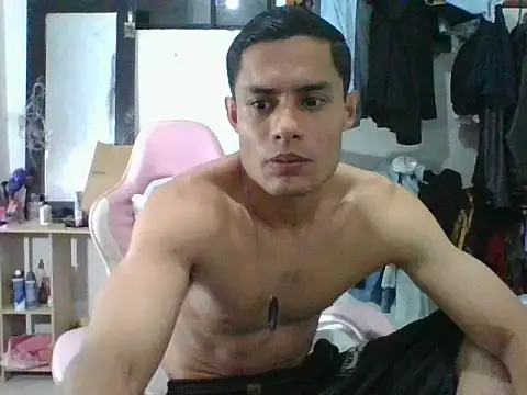 Alejosweets online show from January 13, 12:49 am