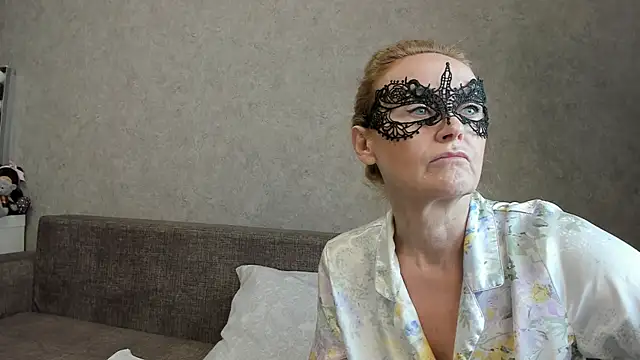 angelica marquise online show from December 15, 4:11 pm