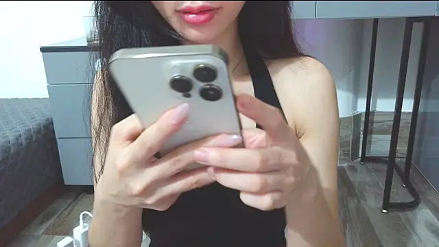 Baby-sexygirl01 online show from April 4, 1:08 pm