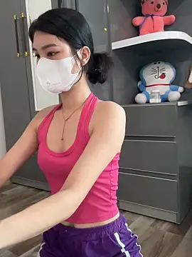 Snapshot of Baby-sexygirl01 chatting on April 28, 7:24 am Baby-sexygirl01 online show from April 28, 7:24 am