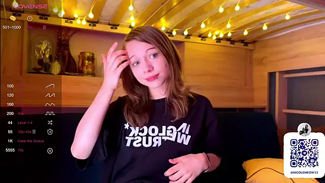  SofiaBrown online show from May 30, 12:13 pm