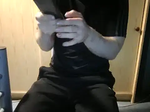 Snapshot of rugbyboy22 chatting on January 16, 7:29 pm rugbyboy22 online show from January 16, 7:29 pm